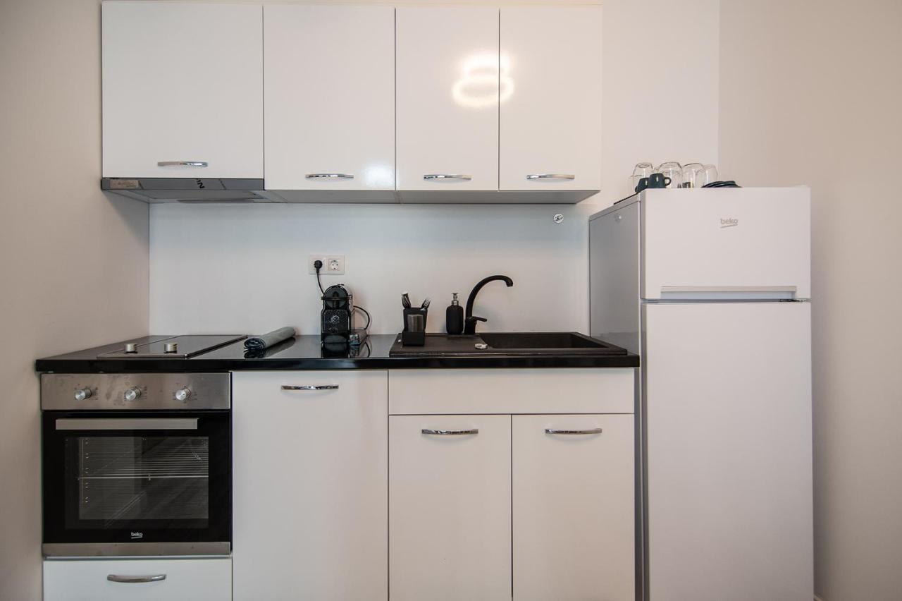 Sea Flats With Parking And Pool In Azur Residence 산콘스탄틴앤헬레나 외부 사진