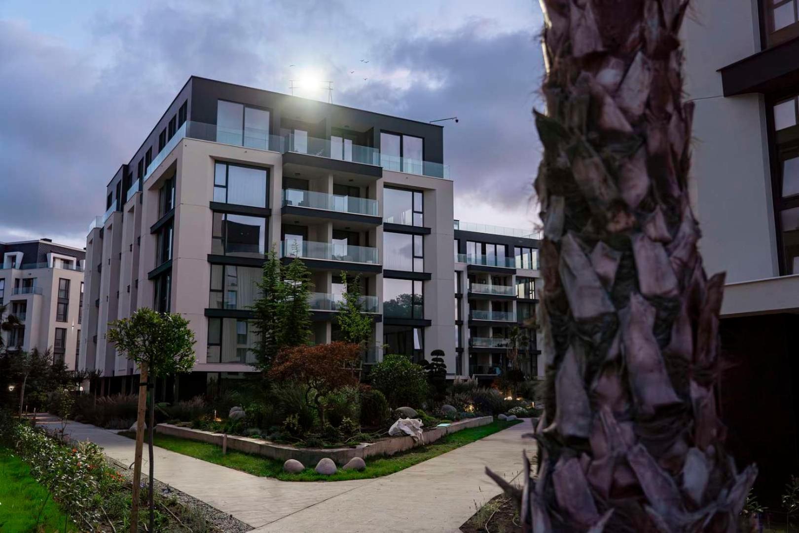 Sea Flats With Parking And Pool In Azur Residence 산콘스탄틴앤헬레나 외부 사진